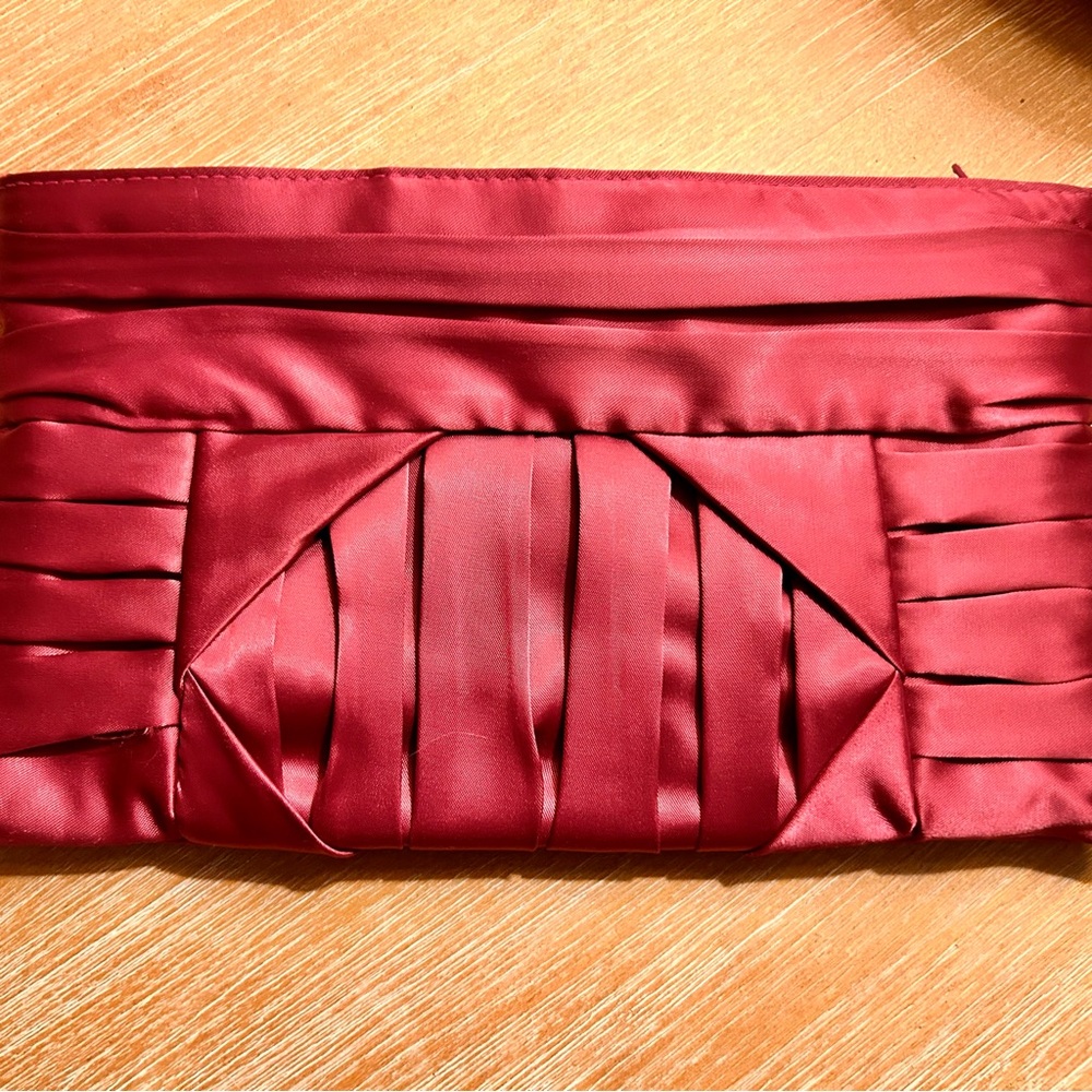Fuchsia sateen pleated clutch
